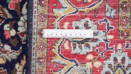 Corner detail of 1960s Sarough rug showing border pattern and Wool pile