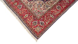 Surface texture of 1960s Sarough rug with natural Wool and intricate pattern