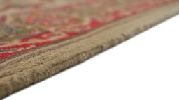 Central medallion detail of 1990s Sarough rug from Iran / Persia