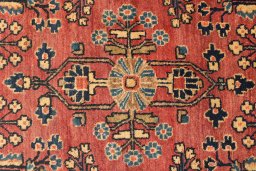 Close-up detail of 1920s Sarough rug from Iran / Persia showing Wool weave