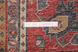 Close-up detail of 1950s Sarough rug from Iran / Persia showing Wool weave
