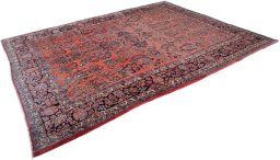 Corner detail of 1910s Sarough rug showing border pattern and Wool pile