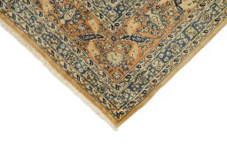 Backside of handmade 1940s Sarough rug showing knot structure and weave density