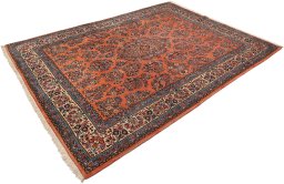 Corner detail of 1990s Sarough rug showing border pattern and Wool pile