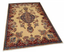 Corner detail of 1950s Sarough rug showing border pattern and Cork pile