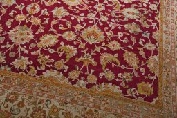 Close-up detail of 1950s Sarough rug from Iran / Persia showing Wool weave