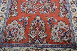 Close-up detail of New Sarough rug from Iran / Persia showing Wool weave