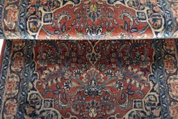 Close-up detail of 2000s Sarough rug from Iran / Persia showing Cork weave
