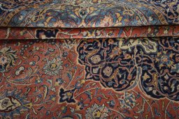 Close-up detail of New Sarough rug from Iran / Persia showing Wool weave
