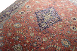 Backside of handmade 2000s Sarough rug showing knot structure and weave density