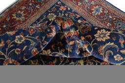 Surface texture of 1970s Sarough rug with natural Wool and intricate pattern