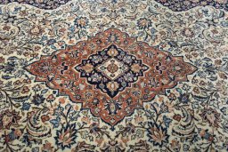 Central medallion detail of New Sarough rug from Iran / Persia