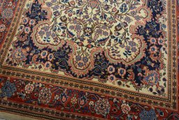 Close-up detail of New Sarough rug from Iran / Persia showing Wool weave
