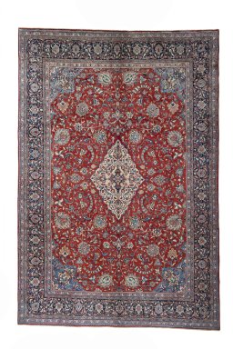 Full view of 2000s Sarough rug from Iran / Persia, 423 × 287 cm in Red tones