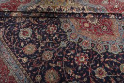 Close-up detail of 2000s Sarough rug from Iran / Persia showing Wool weave