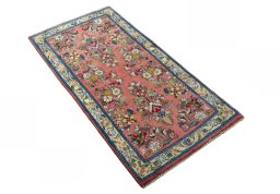 Close-up detail of New Sarough rug from Iran / Persia showing Wool weave