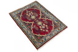 Close-up detail of 2000s Sarough rug from Iran / Persia showing Wool weave