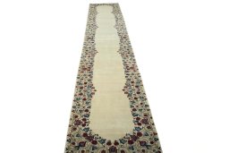 Surface texture of 1970s Sarough rug with natural Wool and intricate pattern