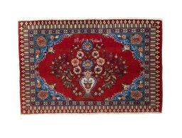 Full view of 2000s Sarough rug from Iran / Persia, 72 × 111 cm in Red tones