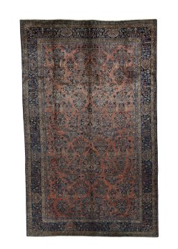 Full view of 1930s Sarough rug from Iran / Persia, 506 × 315 cm in Red tones