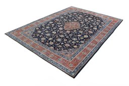 Corner detail of 2000s Sarough rug showing border pattern and Wool pile
