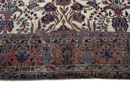 Full view of 1930s Sarough rug from Iran / Persia, 341 × 235 cm in Beige tones