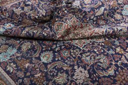 Surface texture of 1970s Sarough rug with natural Wool and intricate pattern