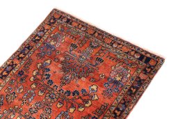 Surface texture of 1974s Sarough rug with natural Wool and intricate pattern