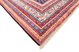 Central medallion detail of 1990s Sarough rug from Iran / Persia