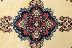 Close-up detail of New Sarough rug from Iran / Persia showing Wool weave