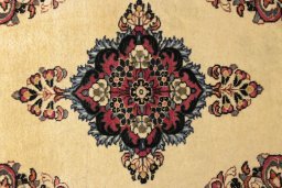 Close-up detail of New Sarough rug from Iran / Persia showing Wool weave