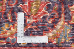 Central medallion detail of New Sarough rug from Iran / Persia