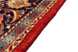 Close-up detail of New Sarough rug from Iran / Persia showing Wool weave