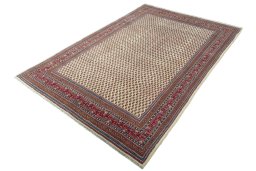 Corner detail of 2000s Sarough Mir rug showing border pattern and Wool pile