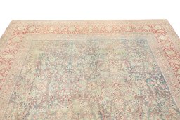Surface texture of 1920s Tabriz rug with natural Wool and intricate pattern