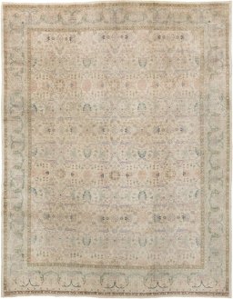 Full view of 1920s Tabriz rug from Iran / Persia, 433 × 334 cm in Cream tones