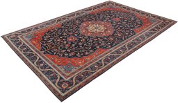 Corner detail of 1900s Tabriz rug showing border pattern and Wool pile