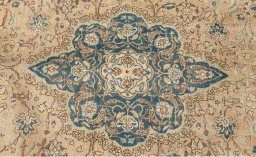 Corner detail of 1920s Tabriz rug showing border pattern and Wool pile
