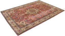 Corner detail of 1920s Tabriz rug showing border pattern and Wool pile