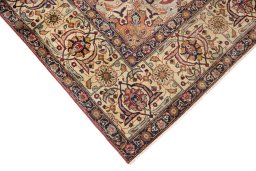 Central medallion detail of 1920s Tabriz rug from Iran / Persia