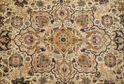 Close-up detail of 1900s Tabriz rug from Iran / Persia showing Wool weave