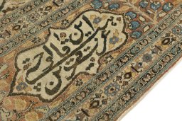 Central medallion detail of 1900s Tabriz rug from Iran / Persia