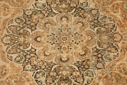Central medallion detail of 1900s Tabriz rug from Iran / Persia