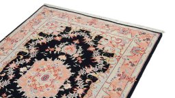 Surface texture of 1980s Tabriz rug with natural Wool and intricate pattern