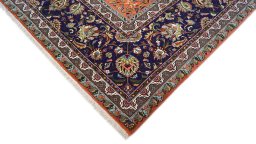 Backside of handmade 1980s Tabriz rug showing knot structure and weave density