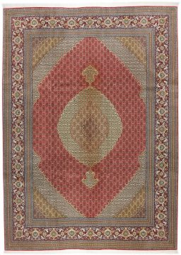 Full view of New Tabriz rug from Iran / Persia, 365 × 270 cm in Red tones