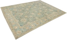 Close-up detail of 1940s Tabriz rug from Iran / Persia showing Wool weave