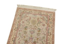 Surface texture of 1990s Tabriz rug with natural Wool and intricate pattern