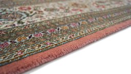 Central medallion detail of 1990s Tabriz rug from Iran / Persia