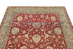 Surface texture of 1940s Tabriz rug with natural Wool and intricate pattern